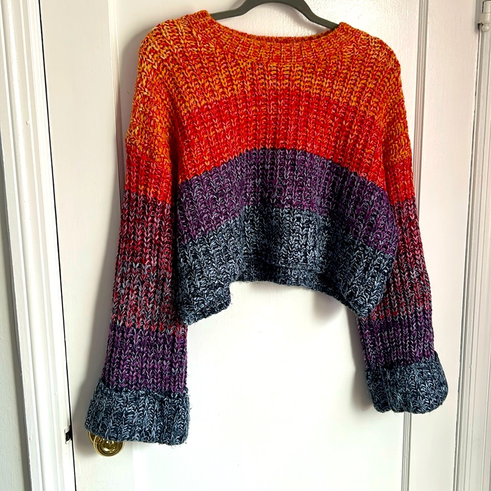 Cropped vibrant sweater.